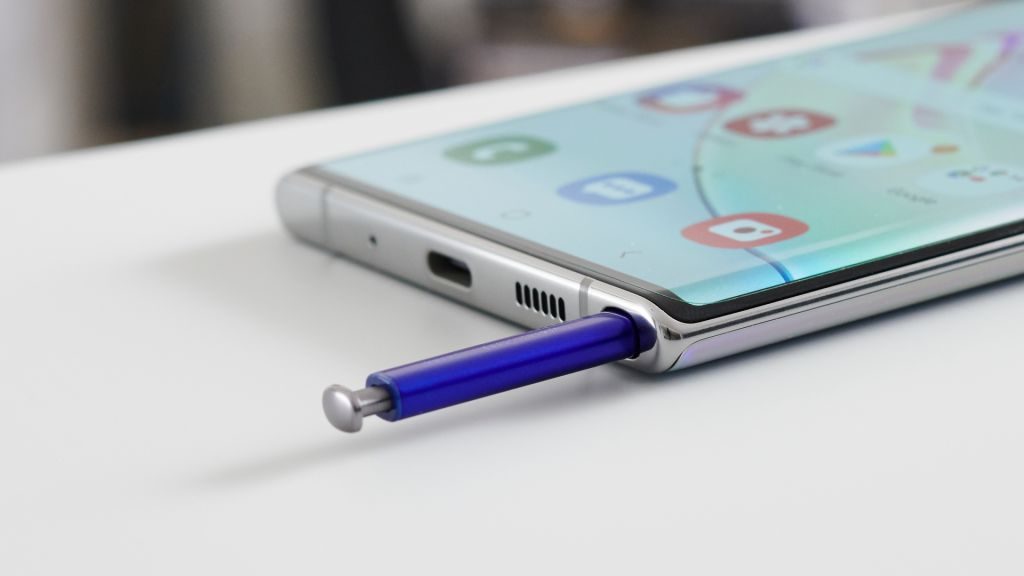 В сеть утекли фото ожидаемой новинки Samsung Galaxy Note 10 Lite