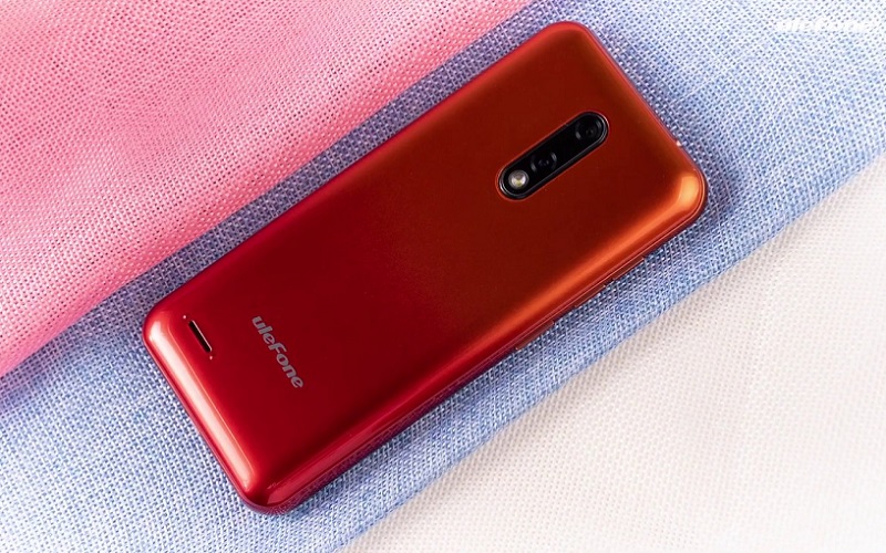 Ulefone Note 8P — яркий компактный бюджетник за 5000 рублей