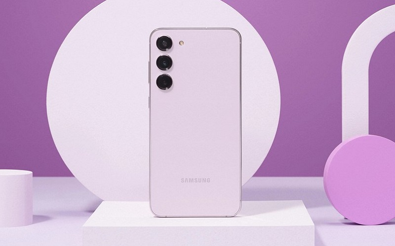 Samsung показала Galaxy S23 и S23+ с обновленными экранами и чипом Snapdragon 8 Gen 2