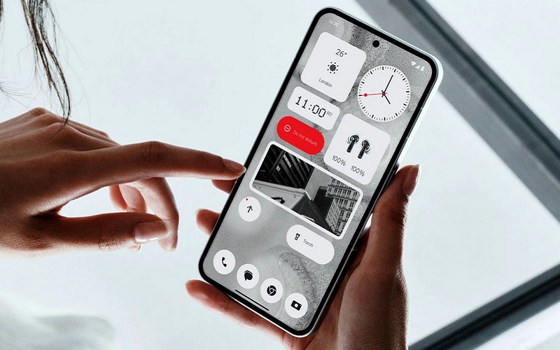 Смартфон Nothing Phone (2) с чипом Snapdragon 8+ Gen 1 и подсветкой корпуса оценили от $599