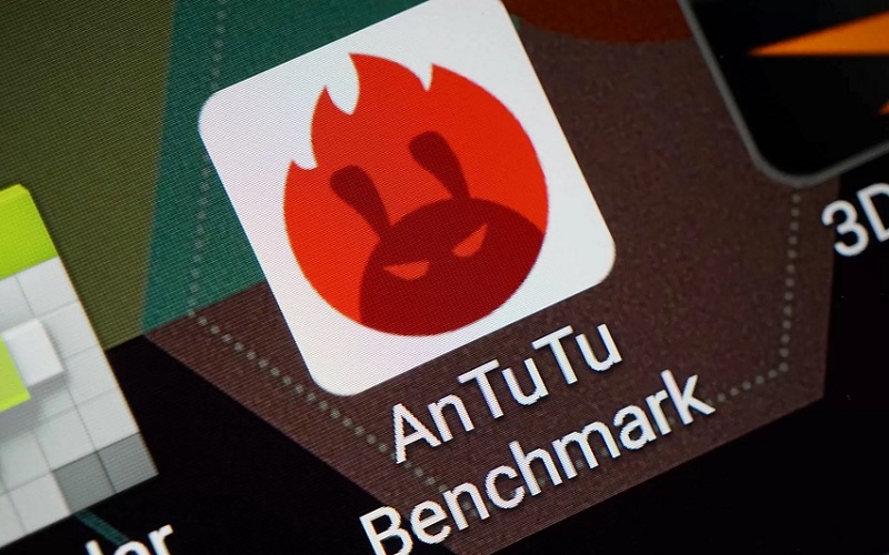 В AnTuTu назвали самые мощные флагманские Android-смартфоны июля