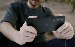 Sony представила флагманский смартфон Xperia 1 VI с экраном без выреза и аудиовыходом для наушников